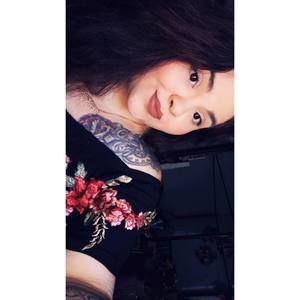 Meet your Posher, Jasmine